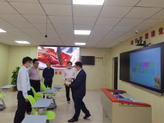 京山市委常委、組織部長黃勝親率相關(guān)局委辦領(lǐng)導(dǎo)蒞臨武漢市騰亞科技有限公司